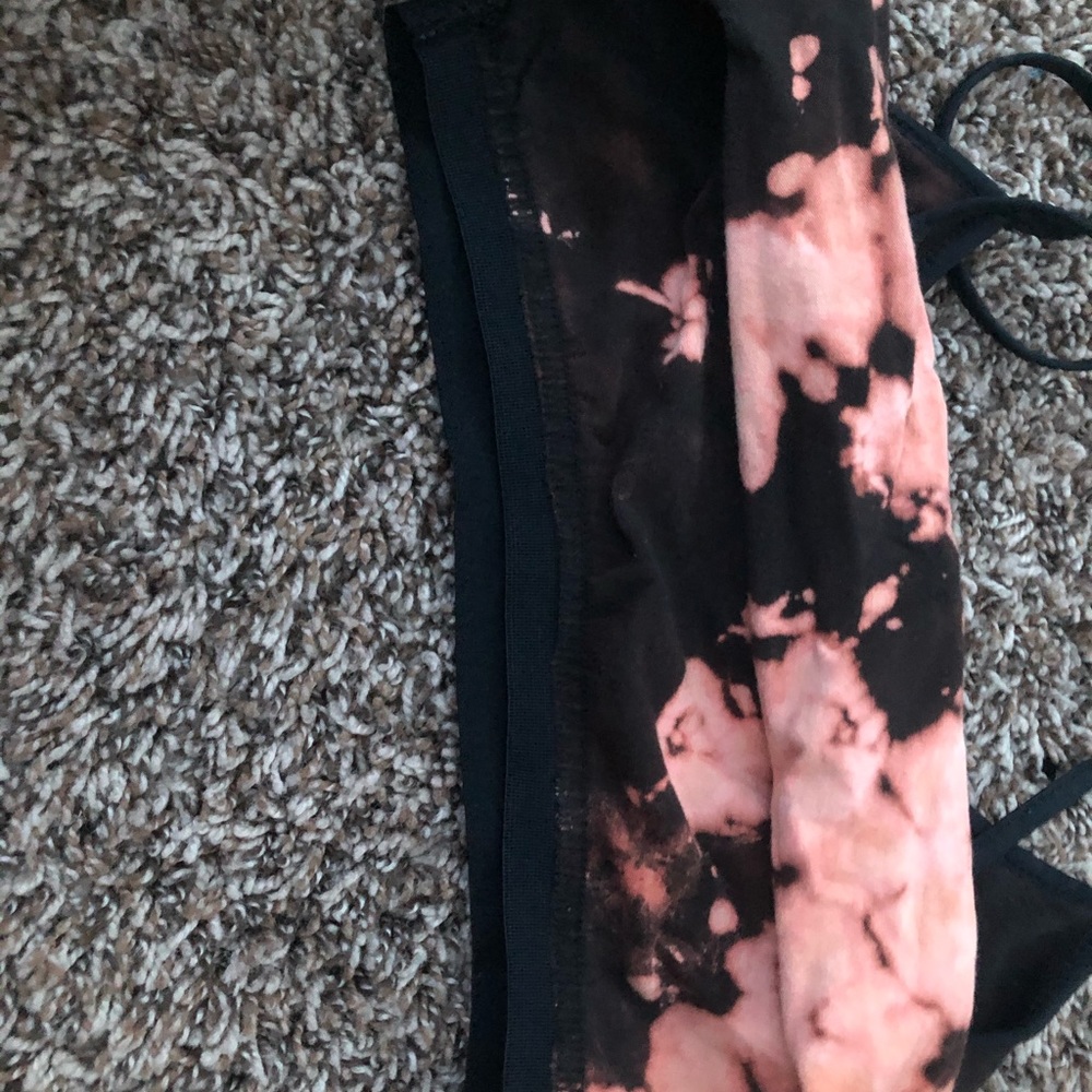 Crop top - Picture 3 of 3